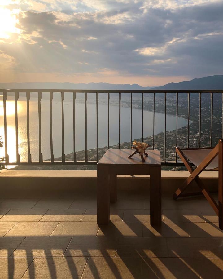 Mediterranean Sea View Villa Каламата Екстериор снимка